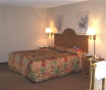 ECONO LODGE - Lebanon, IN