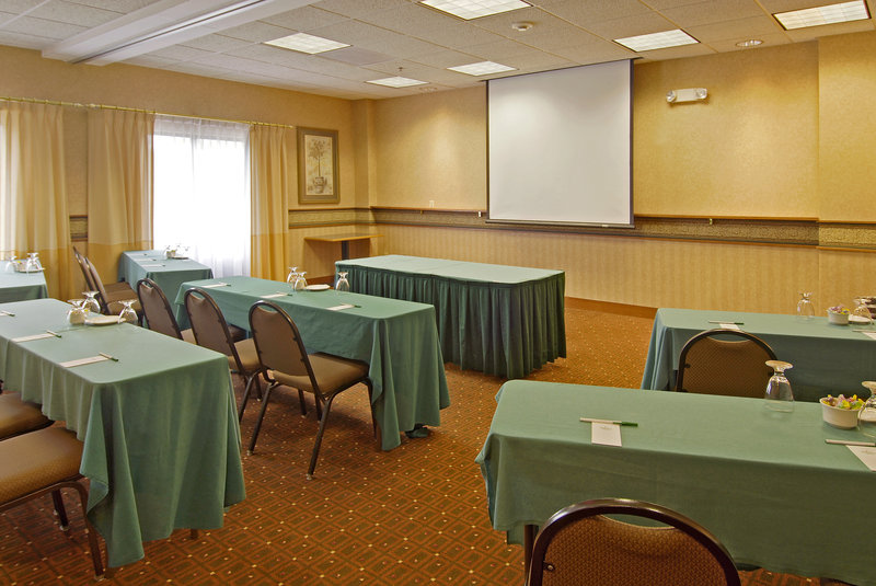 Hampton Inn-Council Bluffs - Council Bluffs, IA