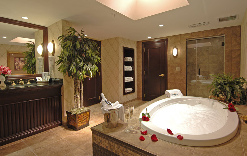 The Brookwood Inn - Pittsford, NY