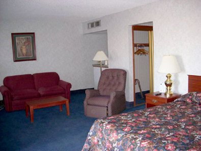 Rodeway Inn Wheat Lands Hotel - Garden City, KS