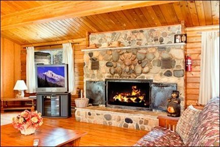 VIRGINIAN RESORT - Winthrop, WA