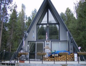 Tamarack Motor Lodge - Lakeshore, CA