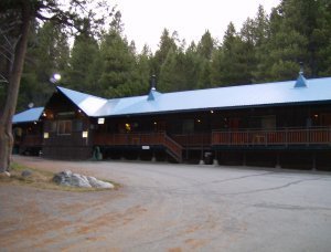 Tamarack Motor Lodge - Lakeshore, CA