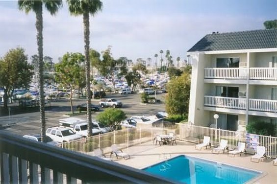 Dana Point Marina Inn - Dana Point, CA