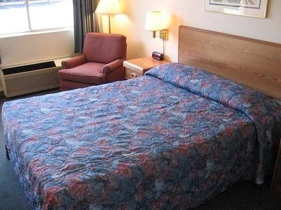 Campus Inn - West Lafayette, IN