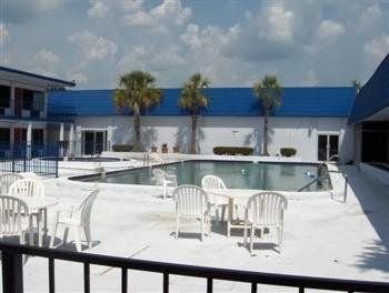 Kingston Lakeside Inn - Lakeland, FL
