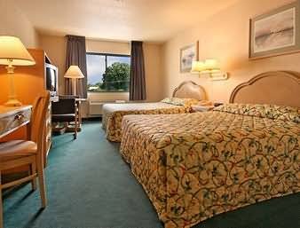 Relax Inn Lake of The Ozarks - Osage Beach, MO