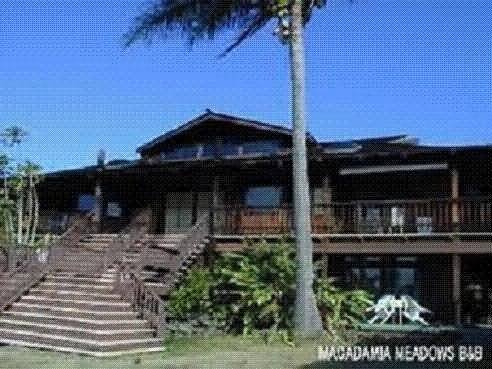Macadamia Meadows Farm Bed & Breakfast - Naalehu, HI
