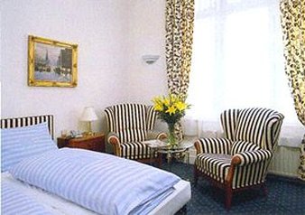 Pension Excellence - Room