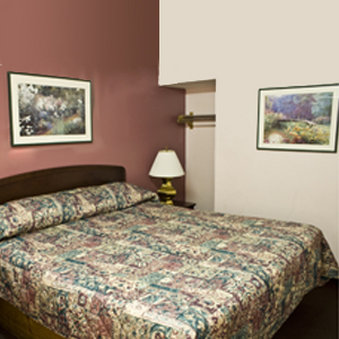 Royal Relax Inn - East Saint Louis, IL