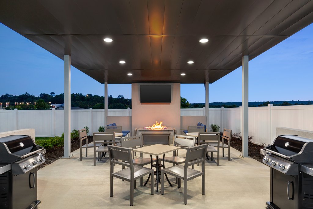 Candlewood Suites BESSEMER – BIRMINGHAM SW - Tap to explore photos