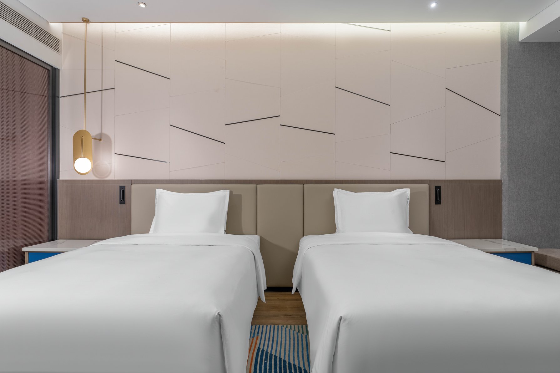 Holiday Inn Express LANZHOU DOWNTOWN - Tap to explore photos