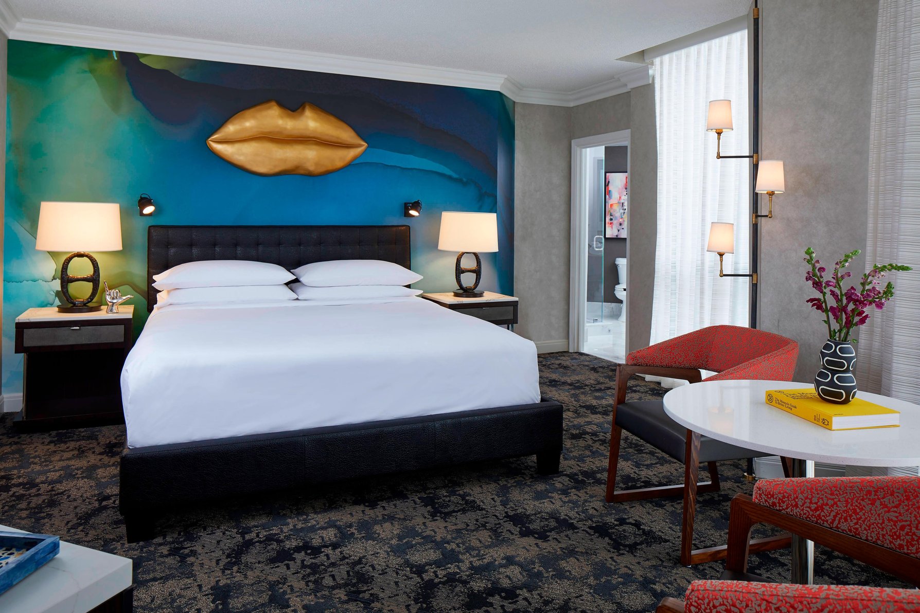 Renaissance Nashville Hotel by Marriott - Tap to explore photos