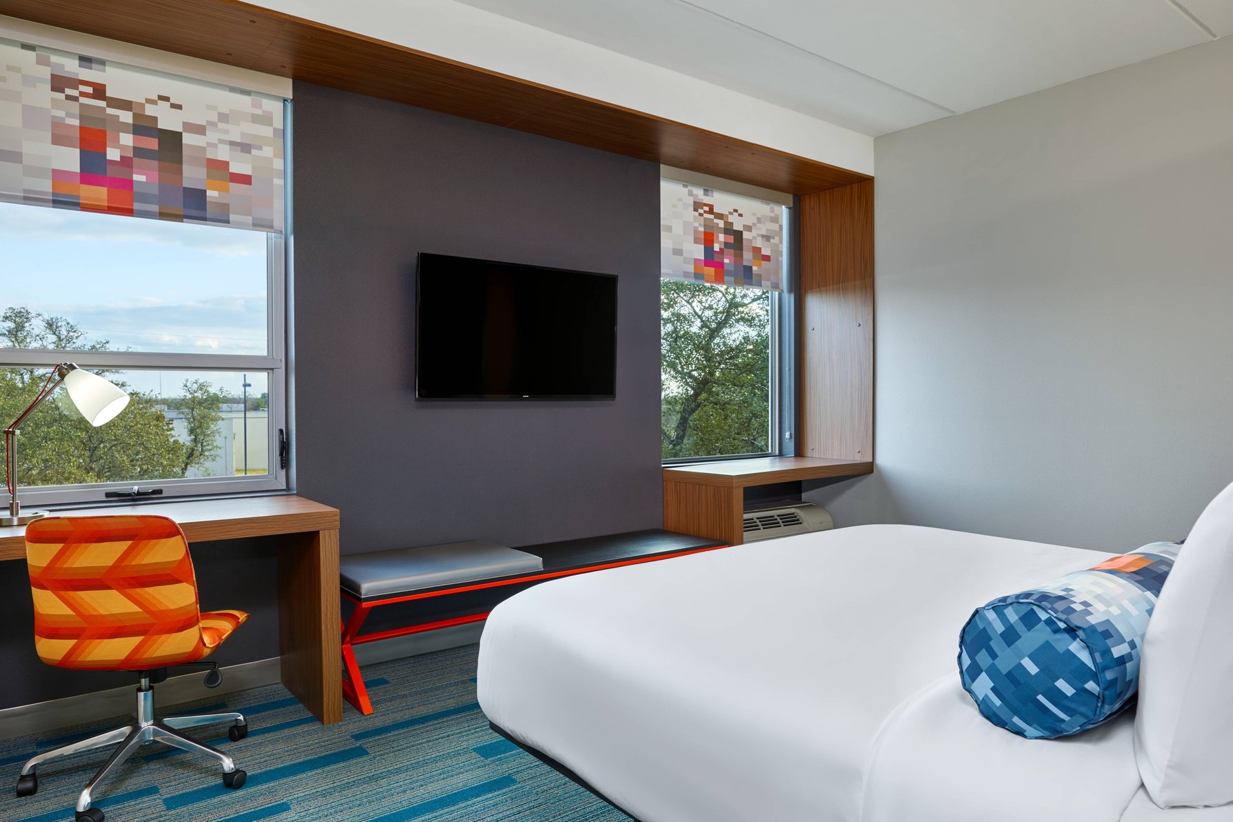 Aloft Austin Northwest by Marriott - Tap to explore photos
