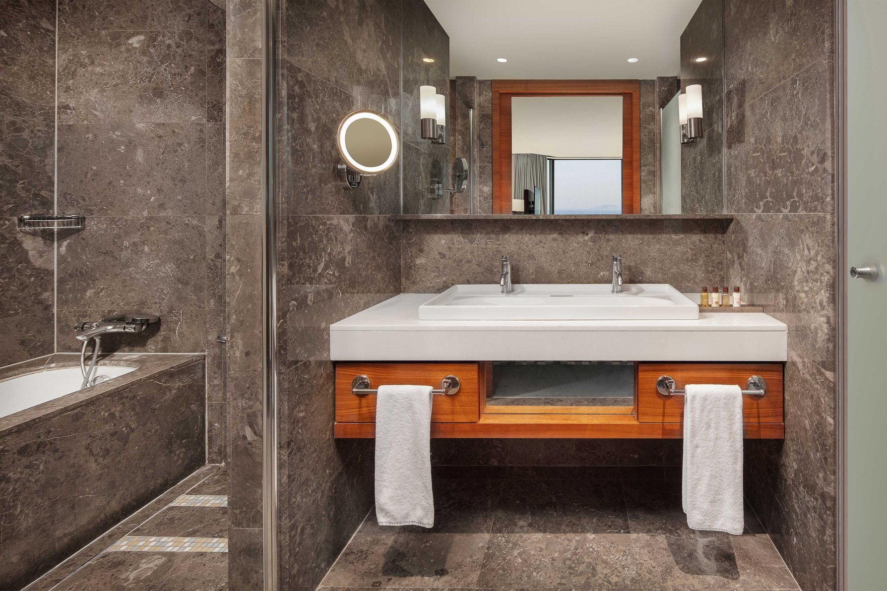 Sheraton Istanbul Atakoy Hotel - Tap to explore photos