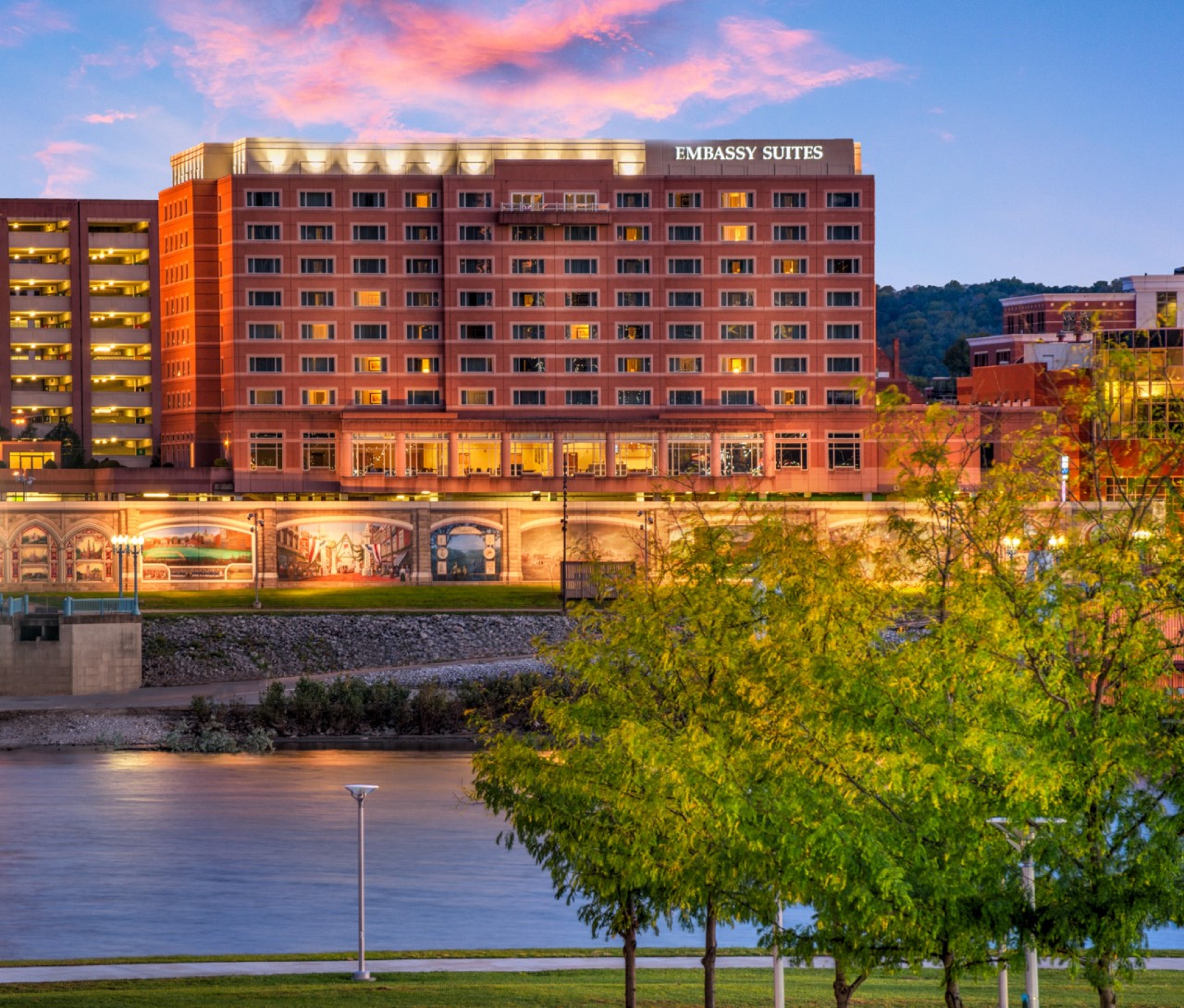 Embassy Suites by Hilton Cincinnati RiverCenter