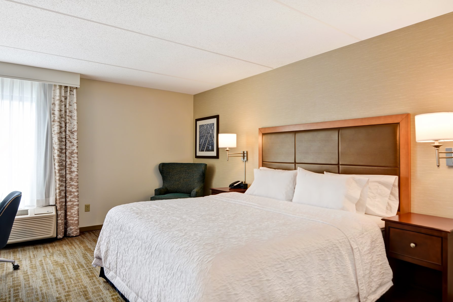 Hampton Inn by Hilton Scranton at Montage Mountain - Tap to explore photos