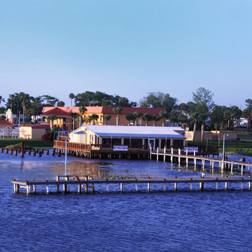 Pier Ii Resort - Okeechobee, FL