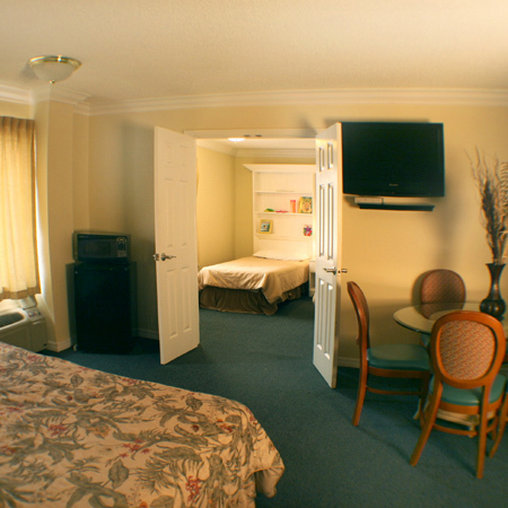 Pier Ii Resort - Okeechobee, FL