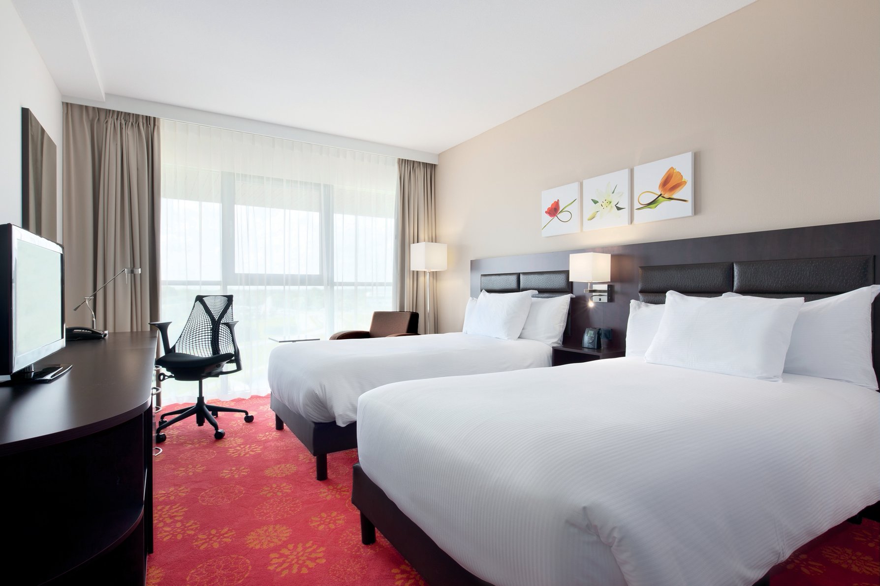 Hilton Garden Inn Leiden - Tap to explore photos