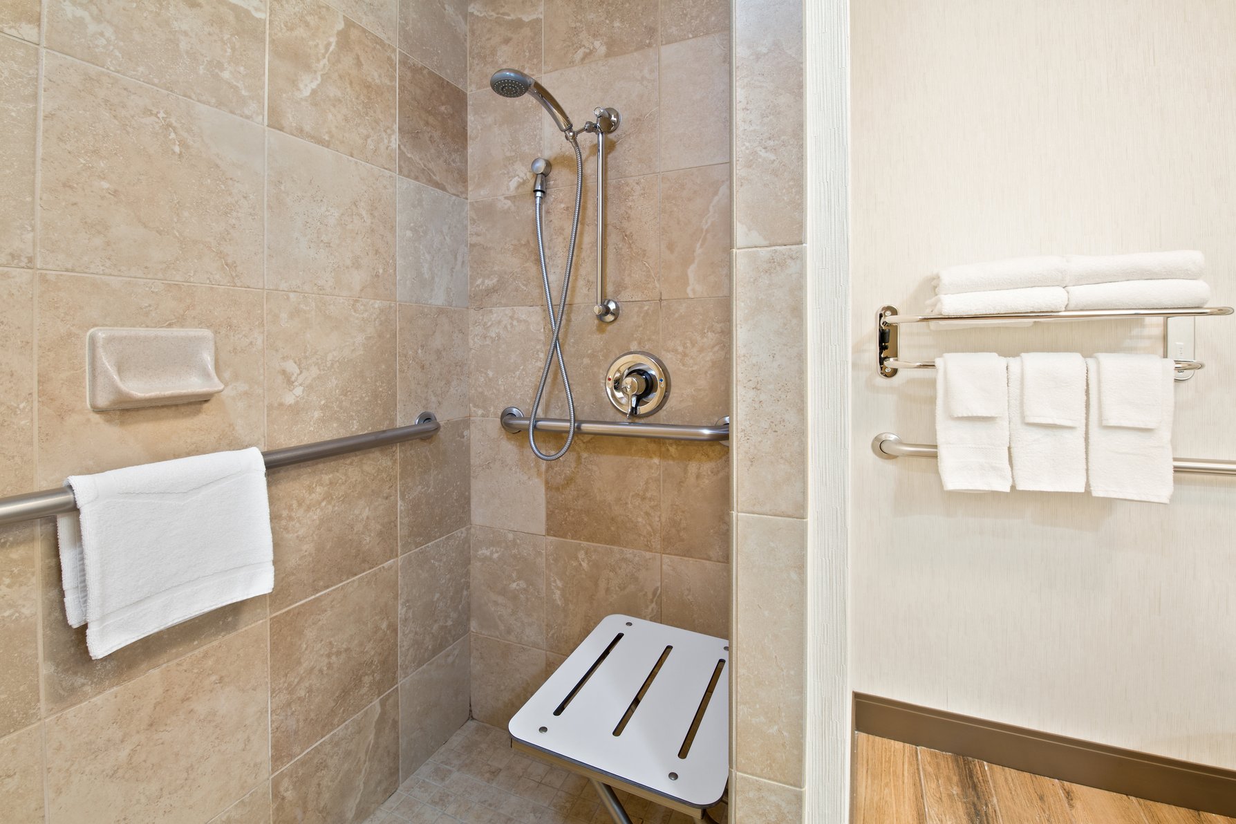 Hampton Inn & Suites by Hilton Walla Walla - Tap to explore photos