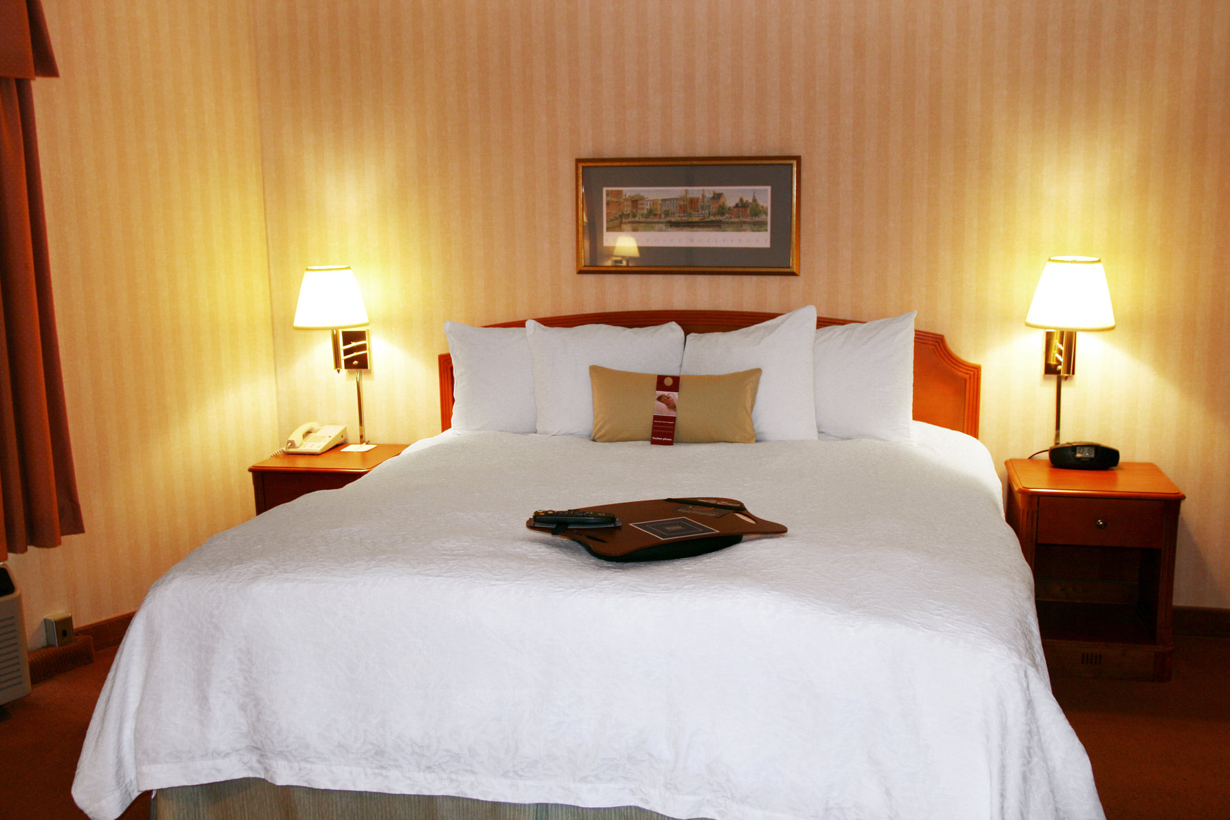 Hampton Inn by Hilton Baltimore/White Marsh - Tap to explore photos