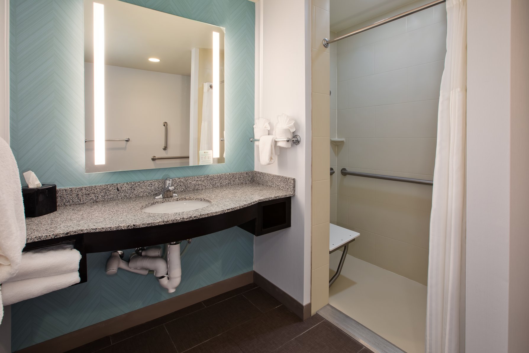 Hilton Garden Inn Benton Harbor/St. Joseph - Tap to explore photos