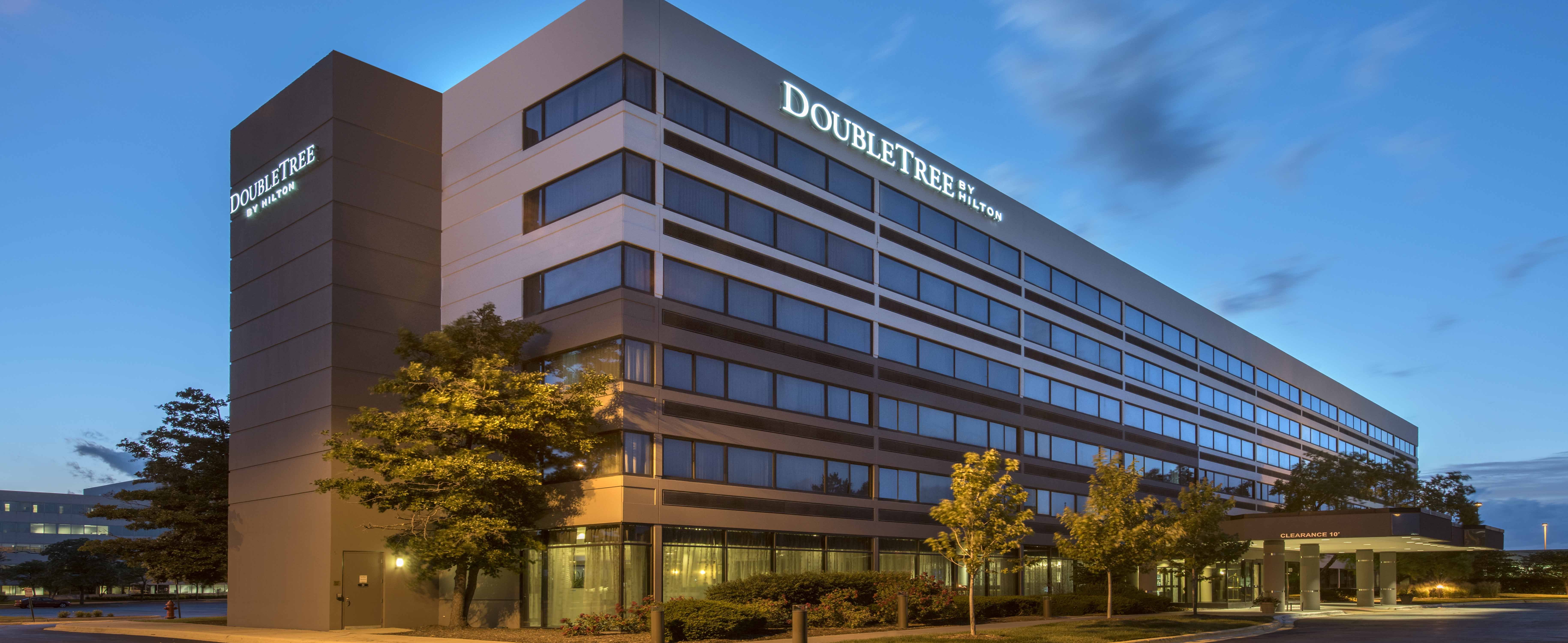 DoubleTree by Hilton Chicago Schaumburg