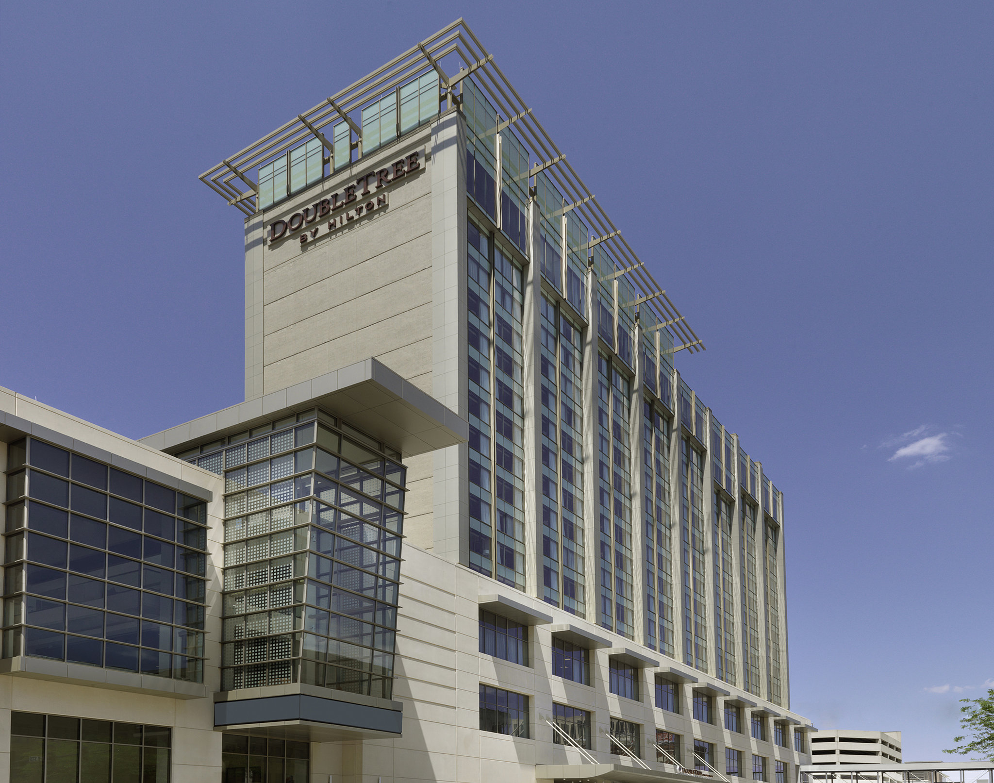 DoubleTree by Hilton Cedar Rapids Convention Complex