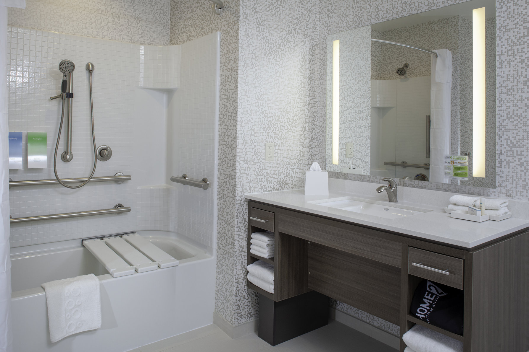 Home2 Suites by Hilton Denver South/Centennial Airport - Tap to explore photos