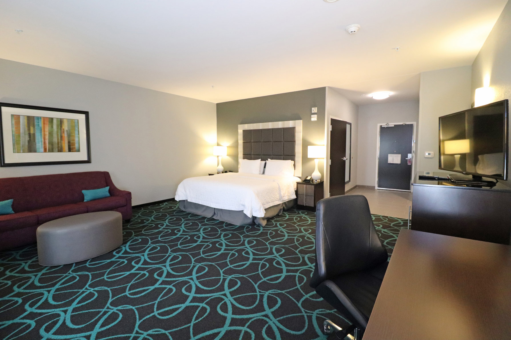 Hampton Inn Kearney - Tap to explore photos