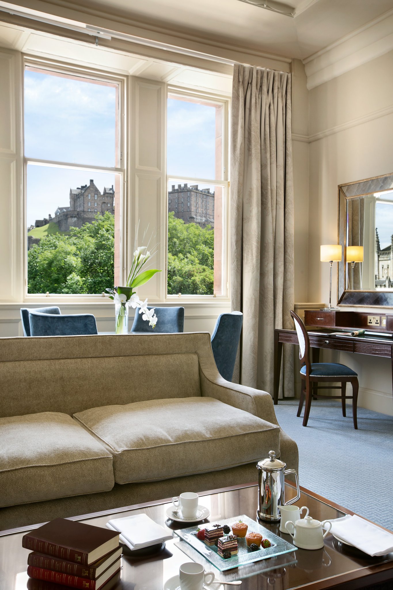 The Caledonian Edinburgh, Curio Collection by Hilton