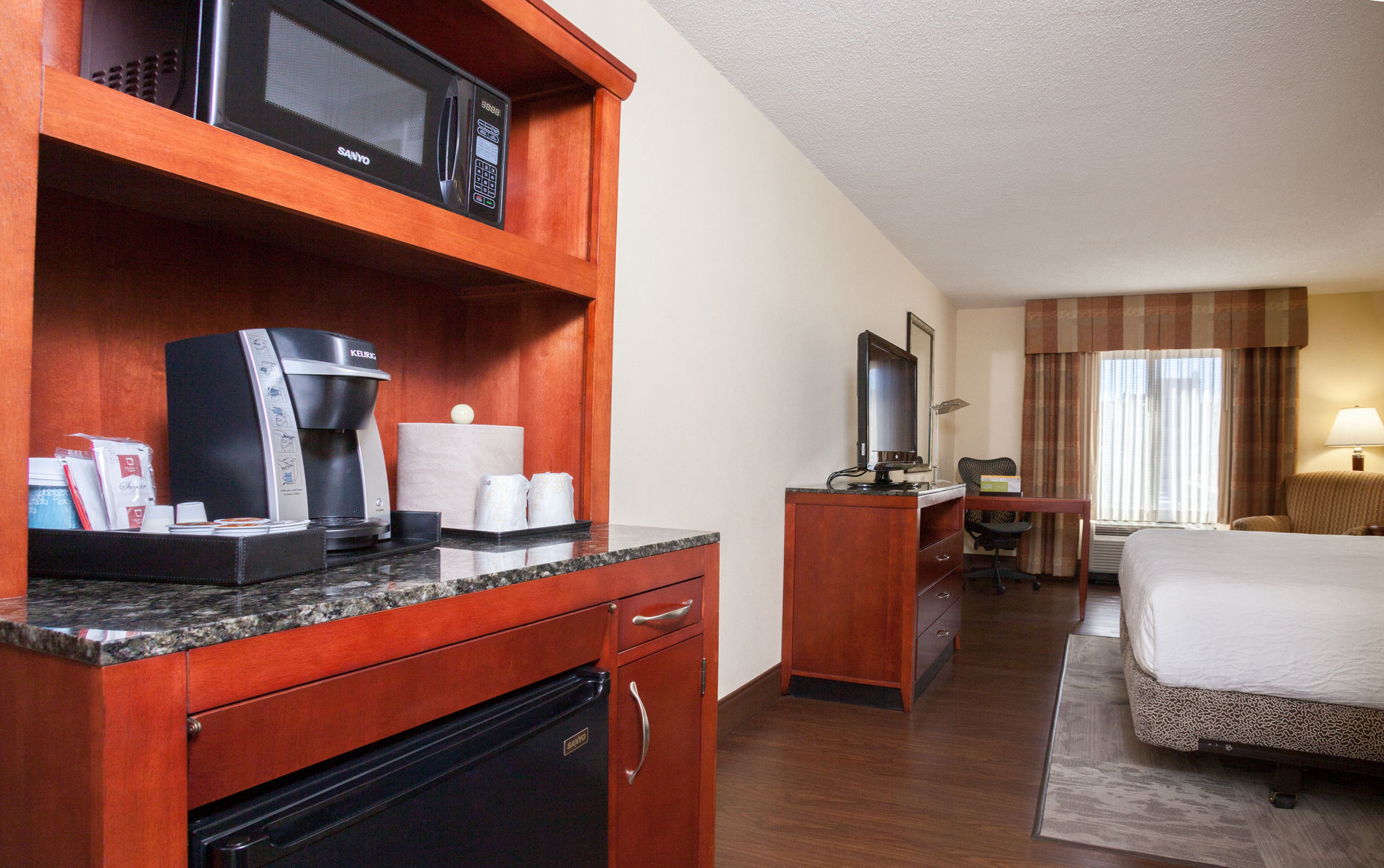 Hilton Garden Inn El Paso / University - Tap to explore photos