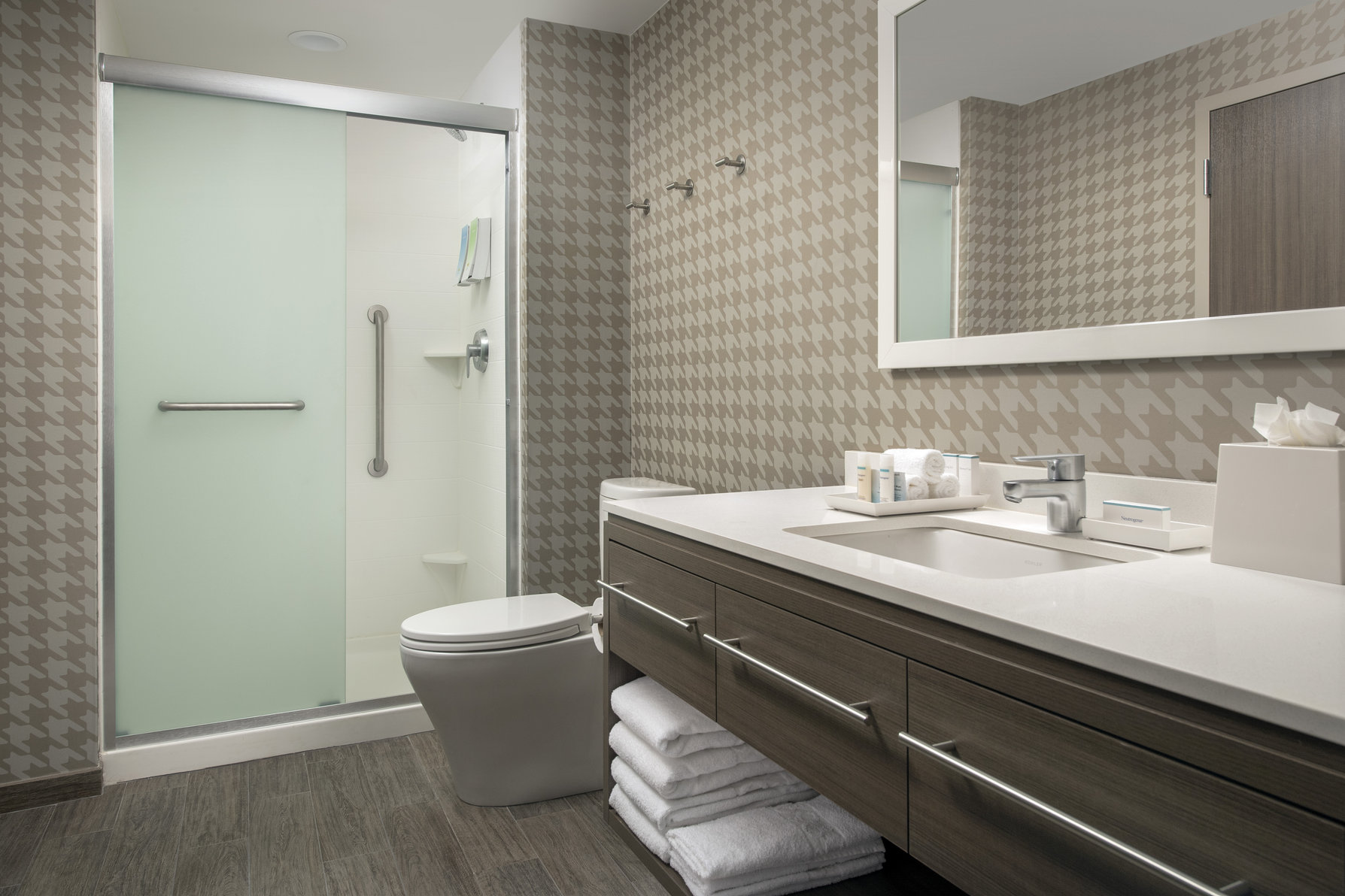 Home2 Suites by Hilton Edison - Tap to explore photos