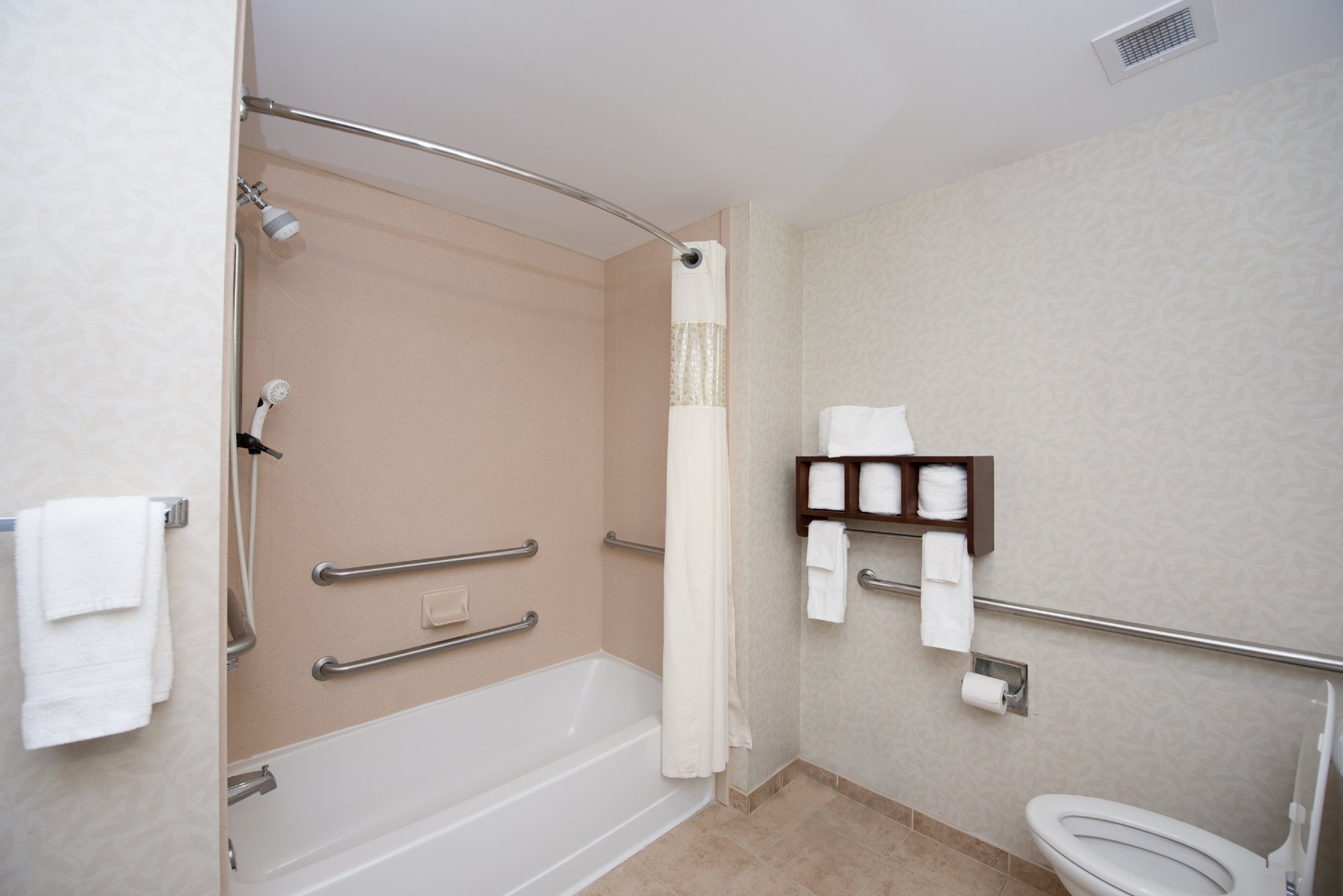 Hampton Inn by Hilton YAZOO CITY - Tap to explore photos