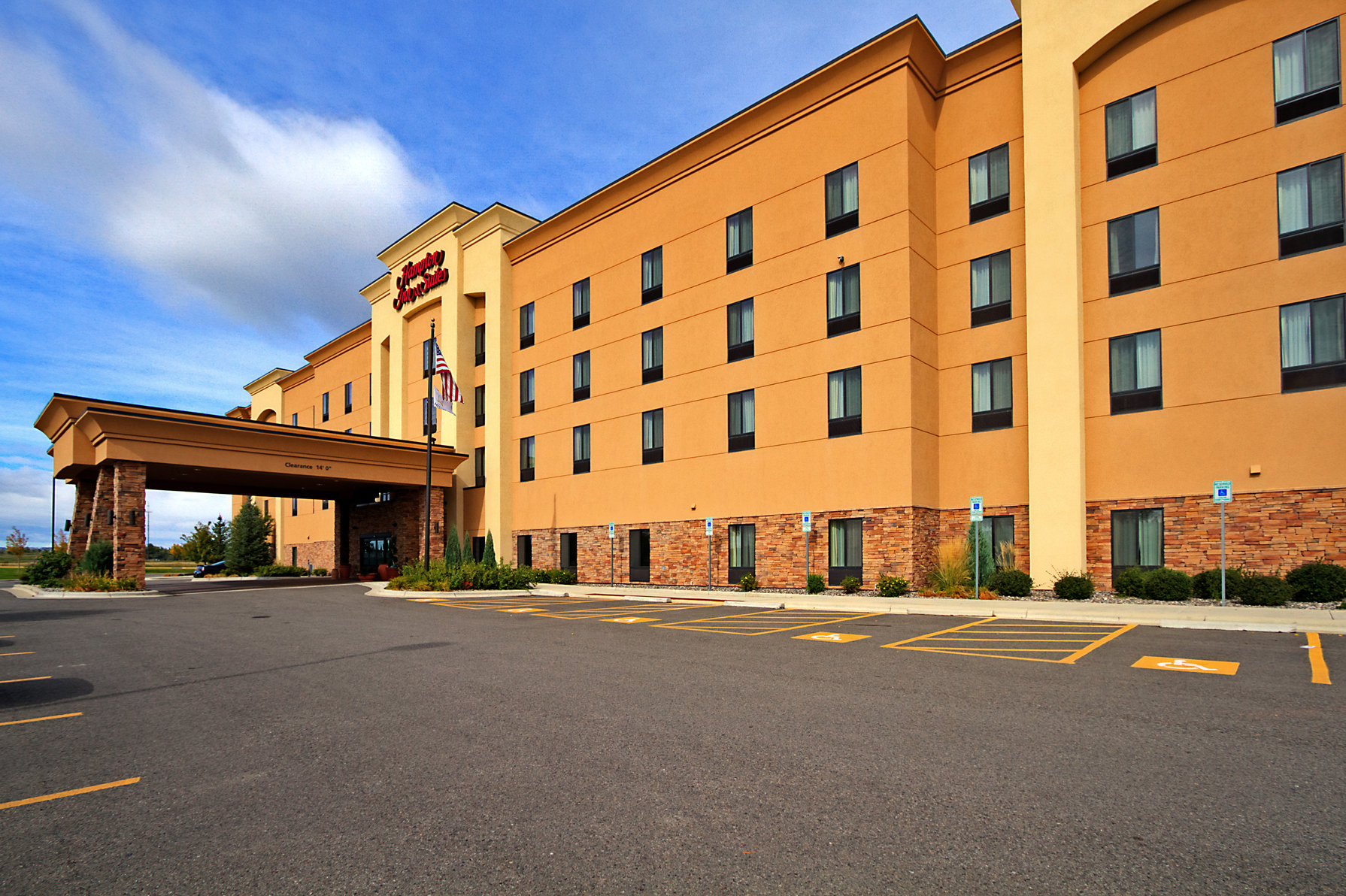 Hampton Inn & Suites Billings West I-90 - Tap to explore photos