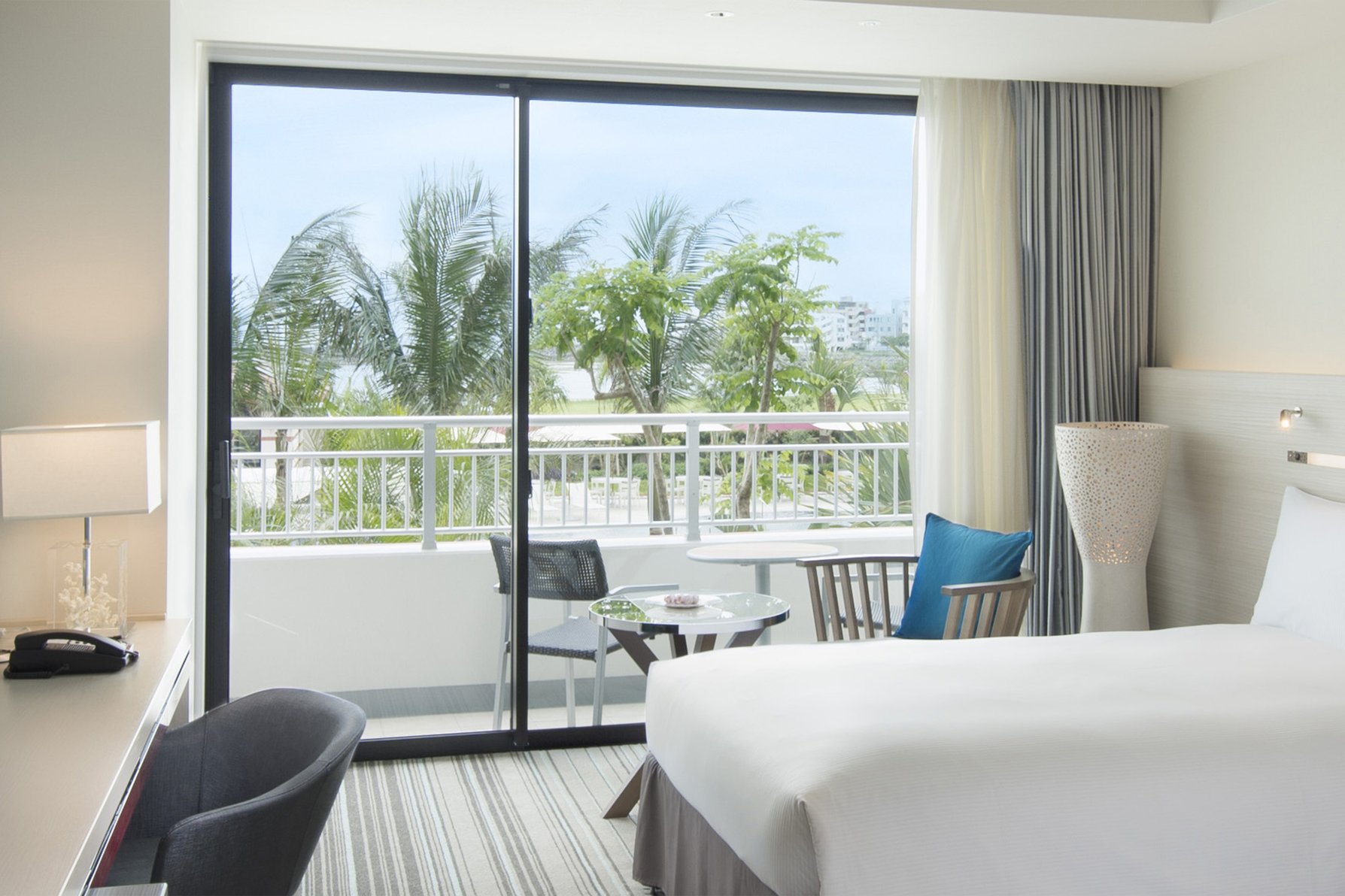 HILTON OKINAWA CHATAN RESORT - Tap to explore photos
