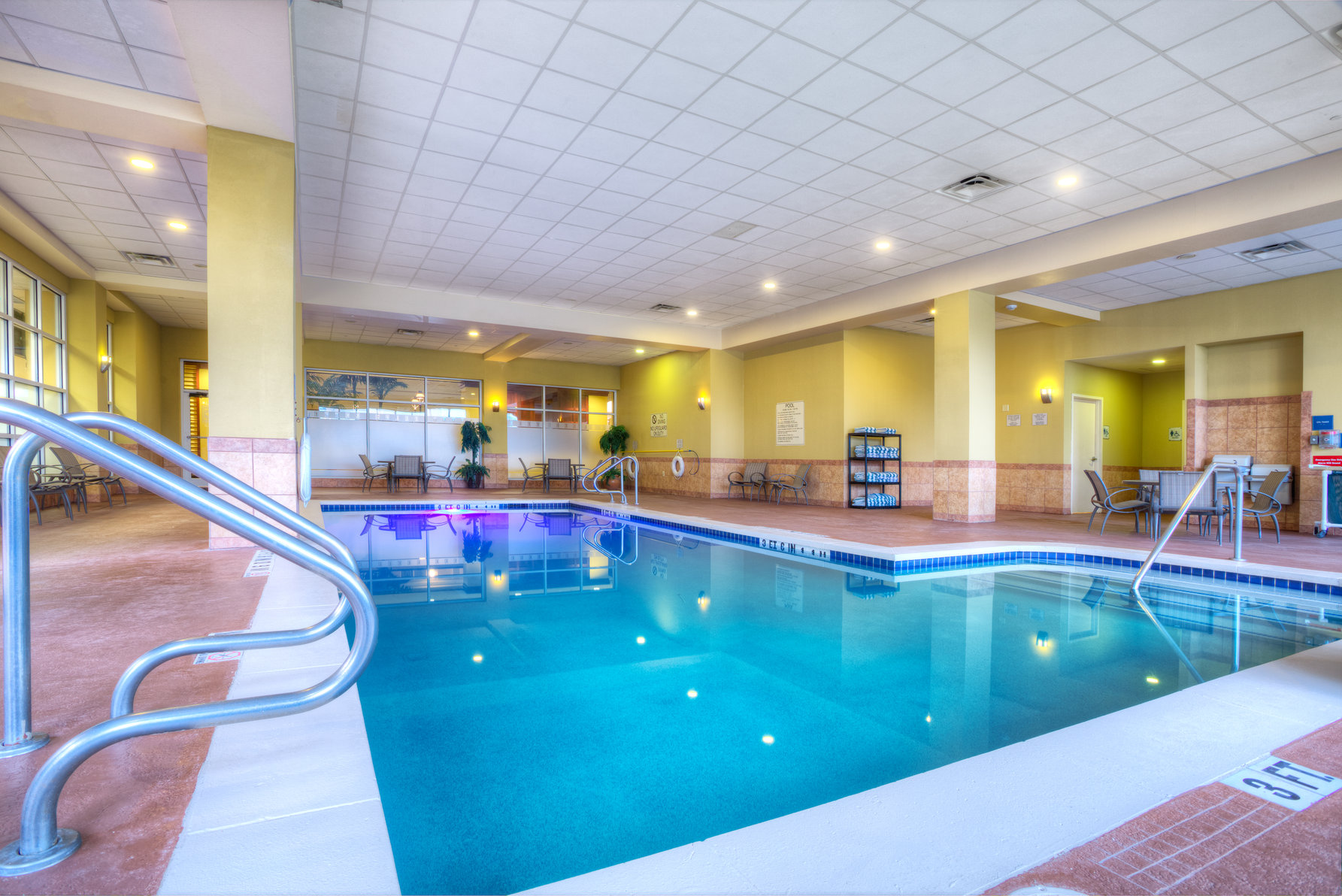 Embassy Suites Laredo - Tap to explore photos