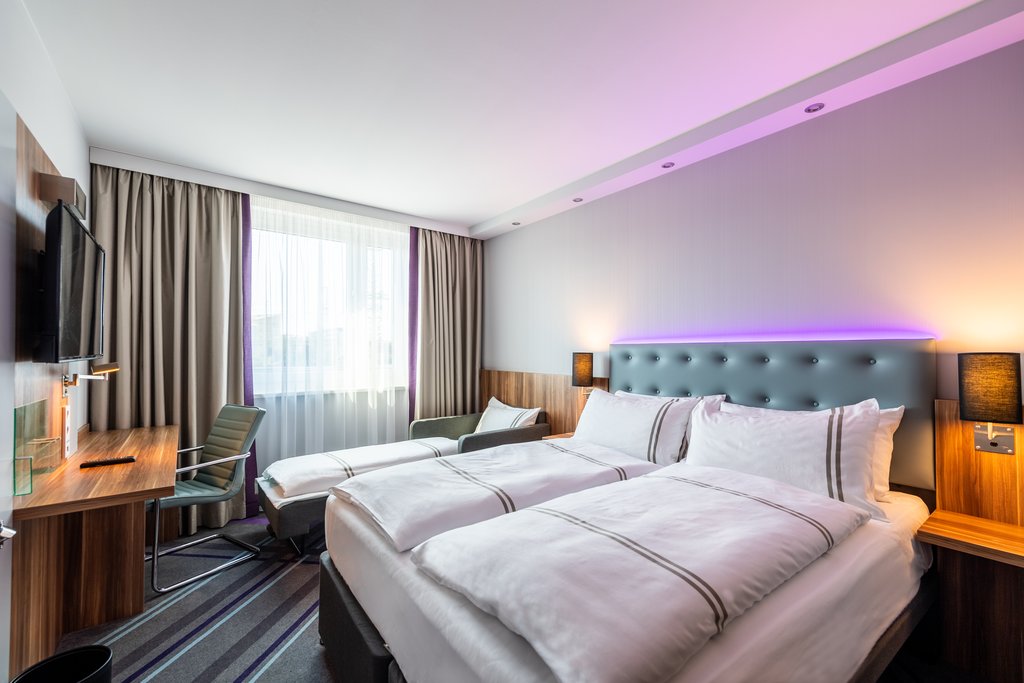 Premier Inn Nuernberg City Centre - Tap to explore photos