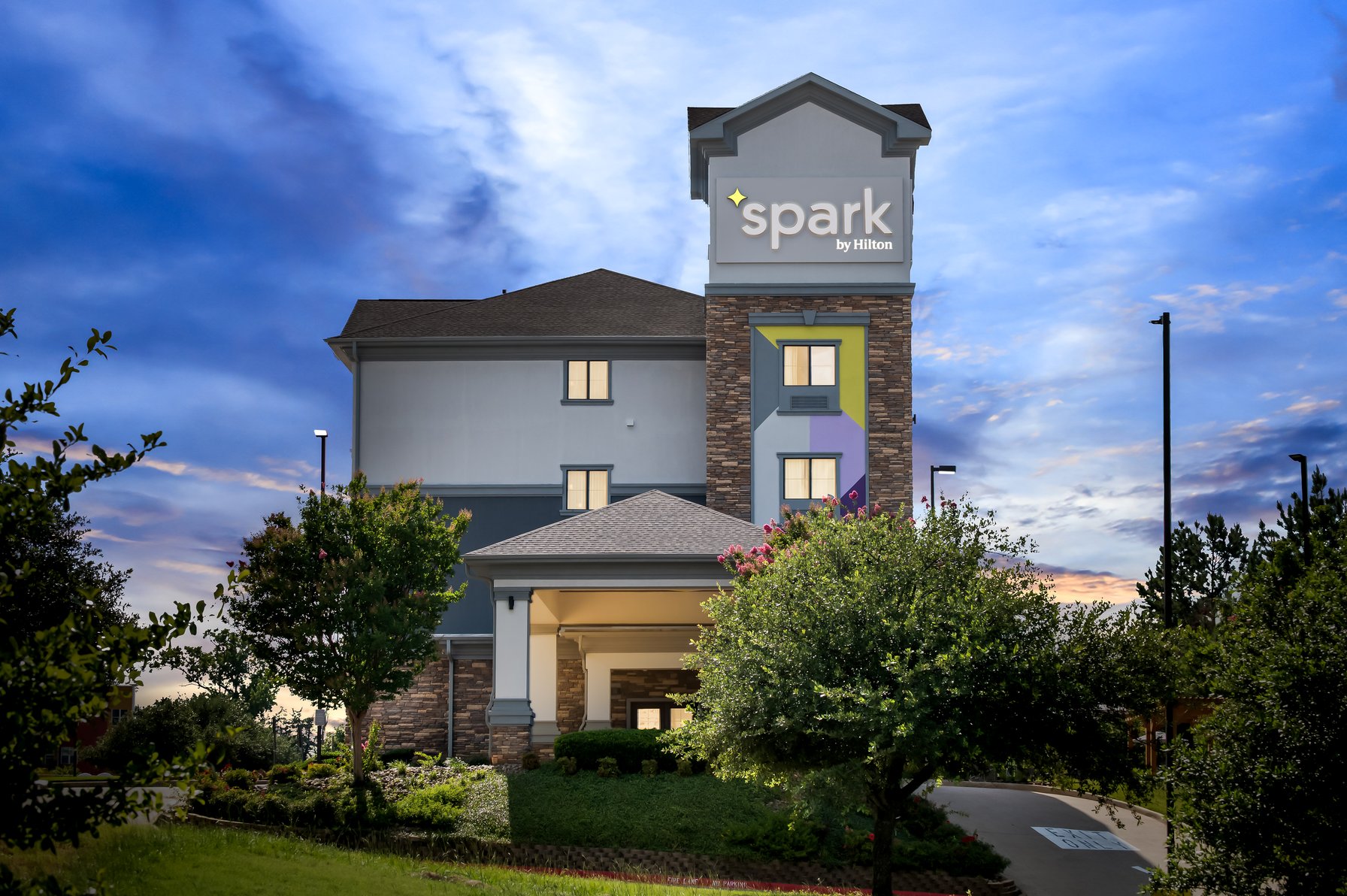 Spark by Hilton Longview - Tap to explore photos