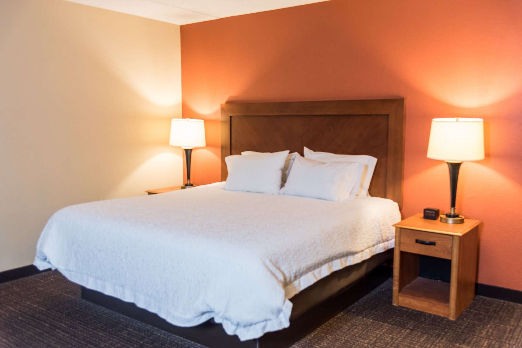 Hampton Inn by Hilton Muskegon - Tap to explore photos
