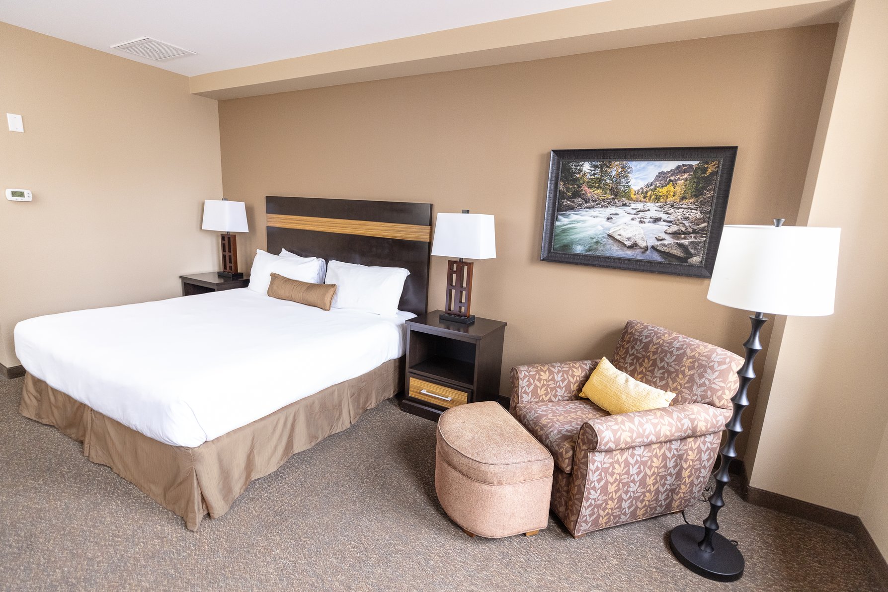 Hotel Maison Yakima Tapestry Collection by Hilton - Tap to explore photos