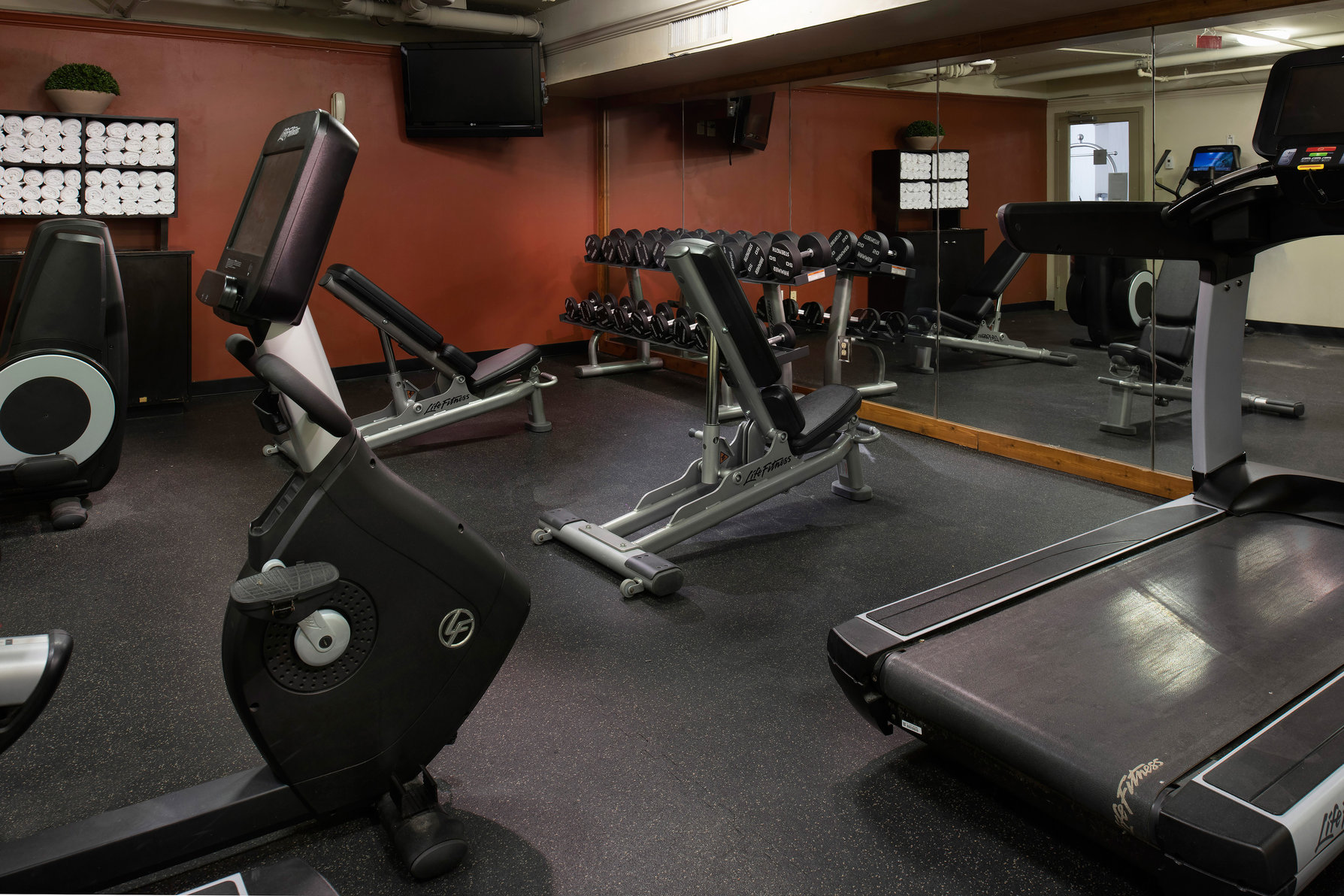 DoubleTree by Hilton Memphis Downtown – Memphis, TN