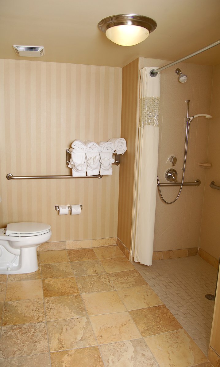Hampton Inn & Suites Mobile Providence Park/Airport - Tap to explore photos