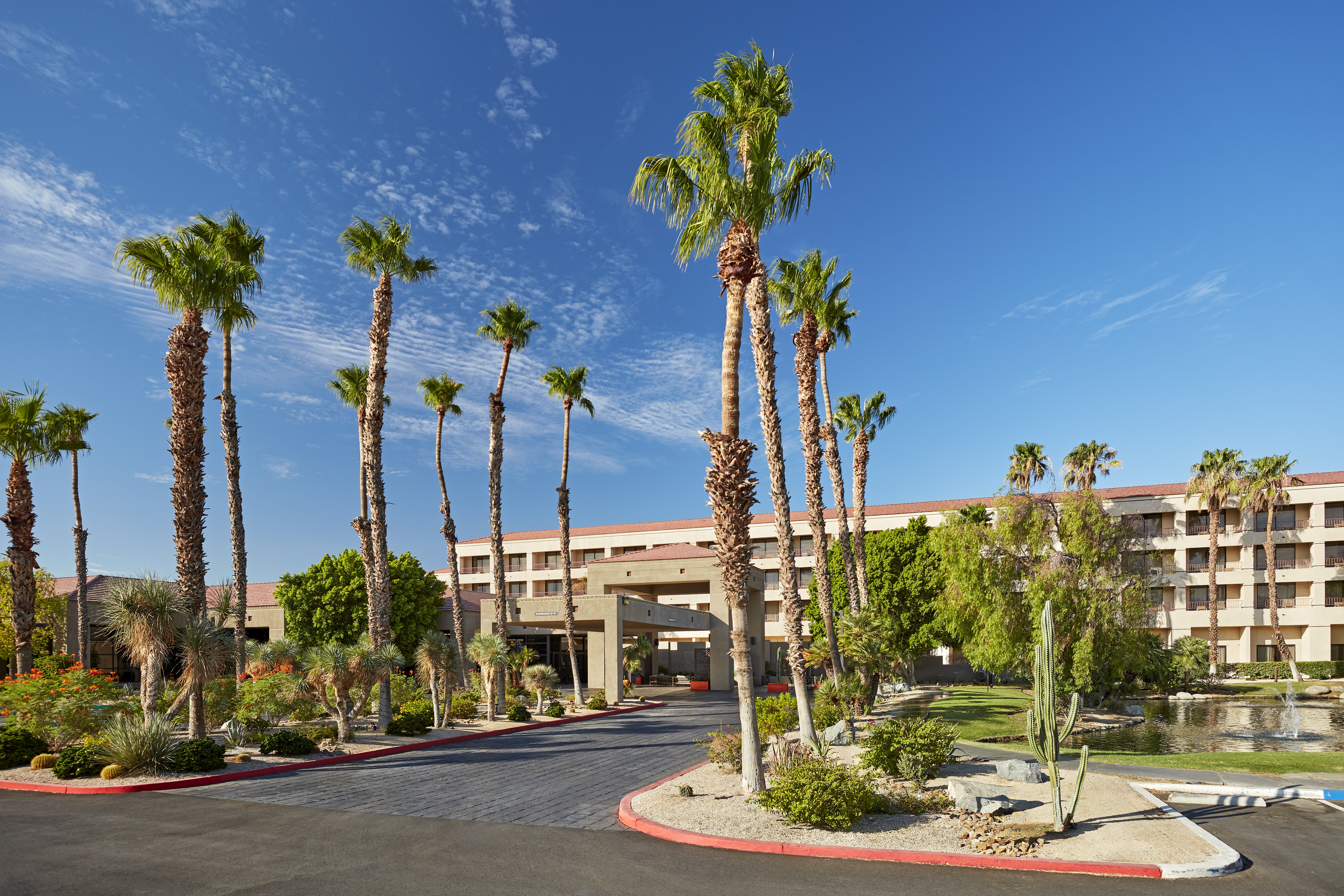 DoubleTree by Hilton Golf Resort Palm Springs