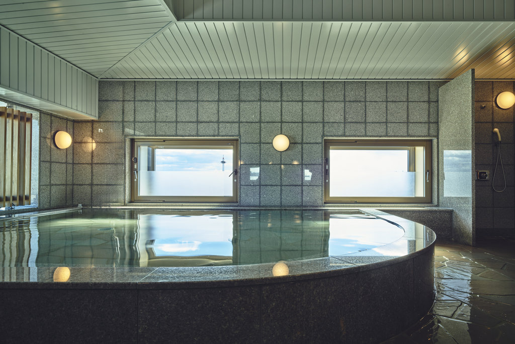 Holiday Inn Kyoto Gojo - Tap to explore photos