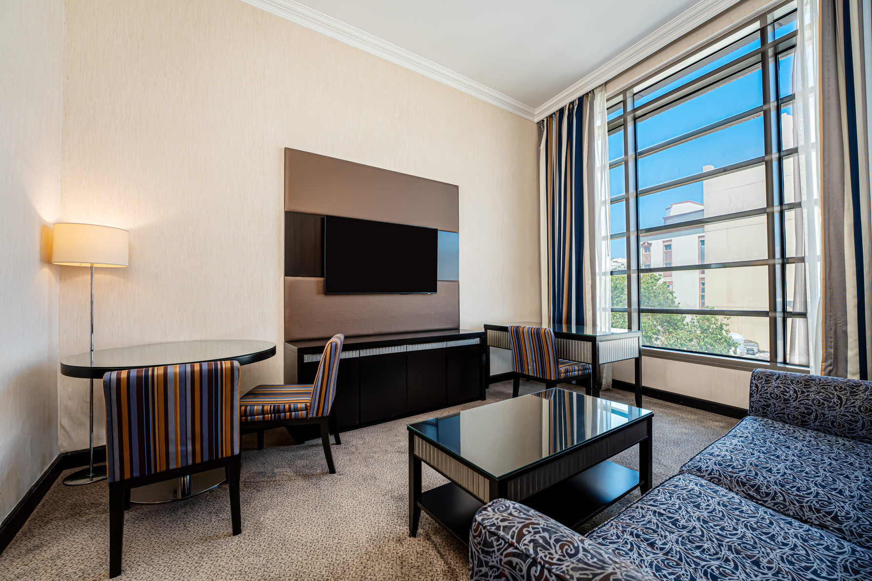 Doha Central Plaza Hotel - Tap to explore photos