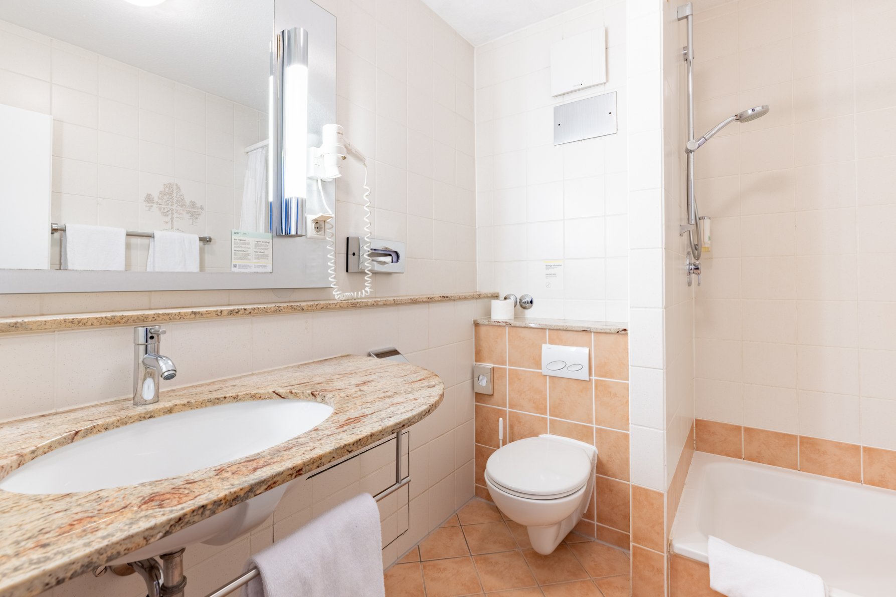Garner Hotel STUTTGART CITY CENTRE by IHG - Tap to explore photos