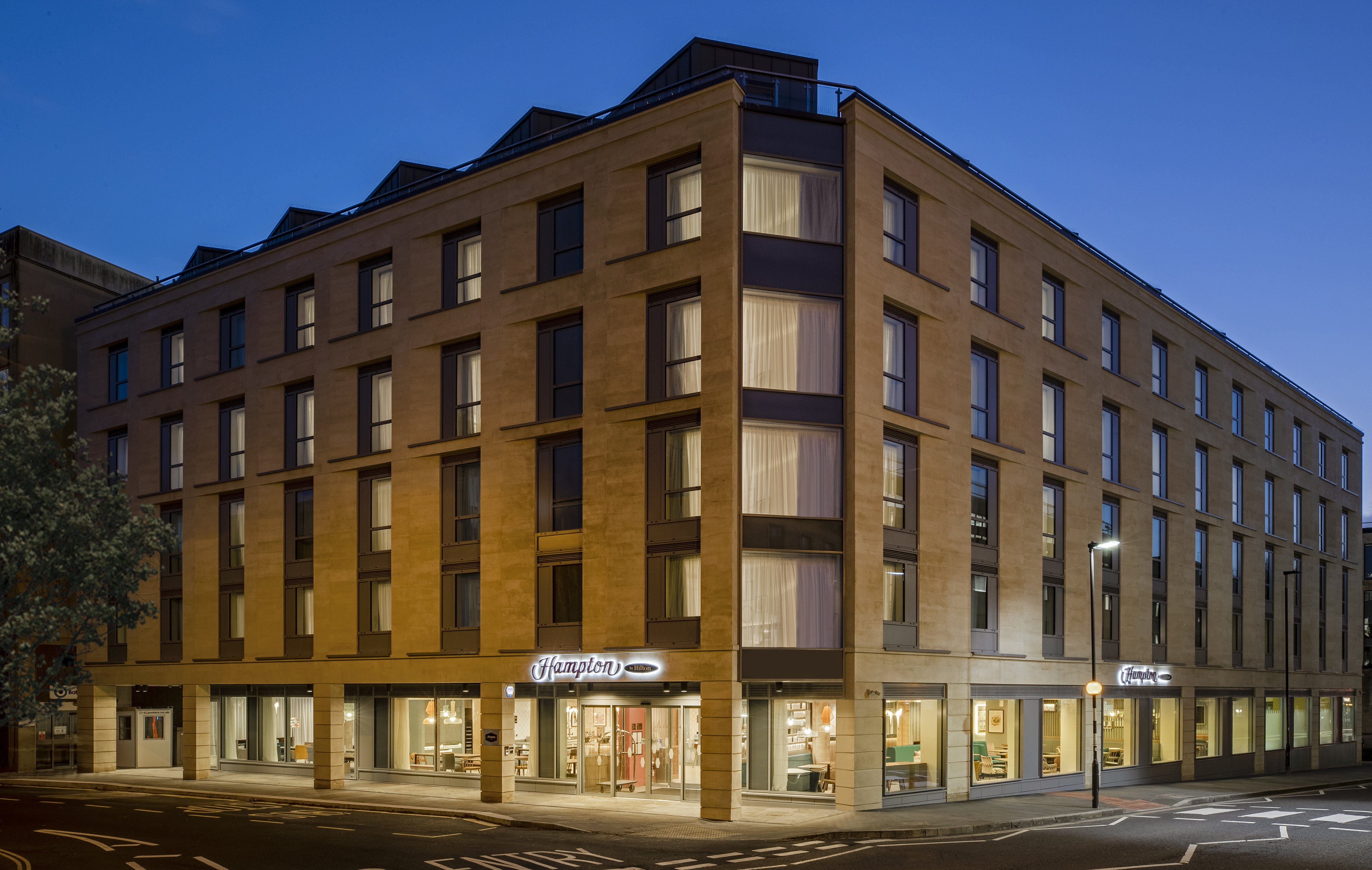 Hampton by Hilton Bath City