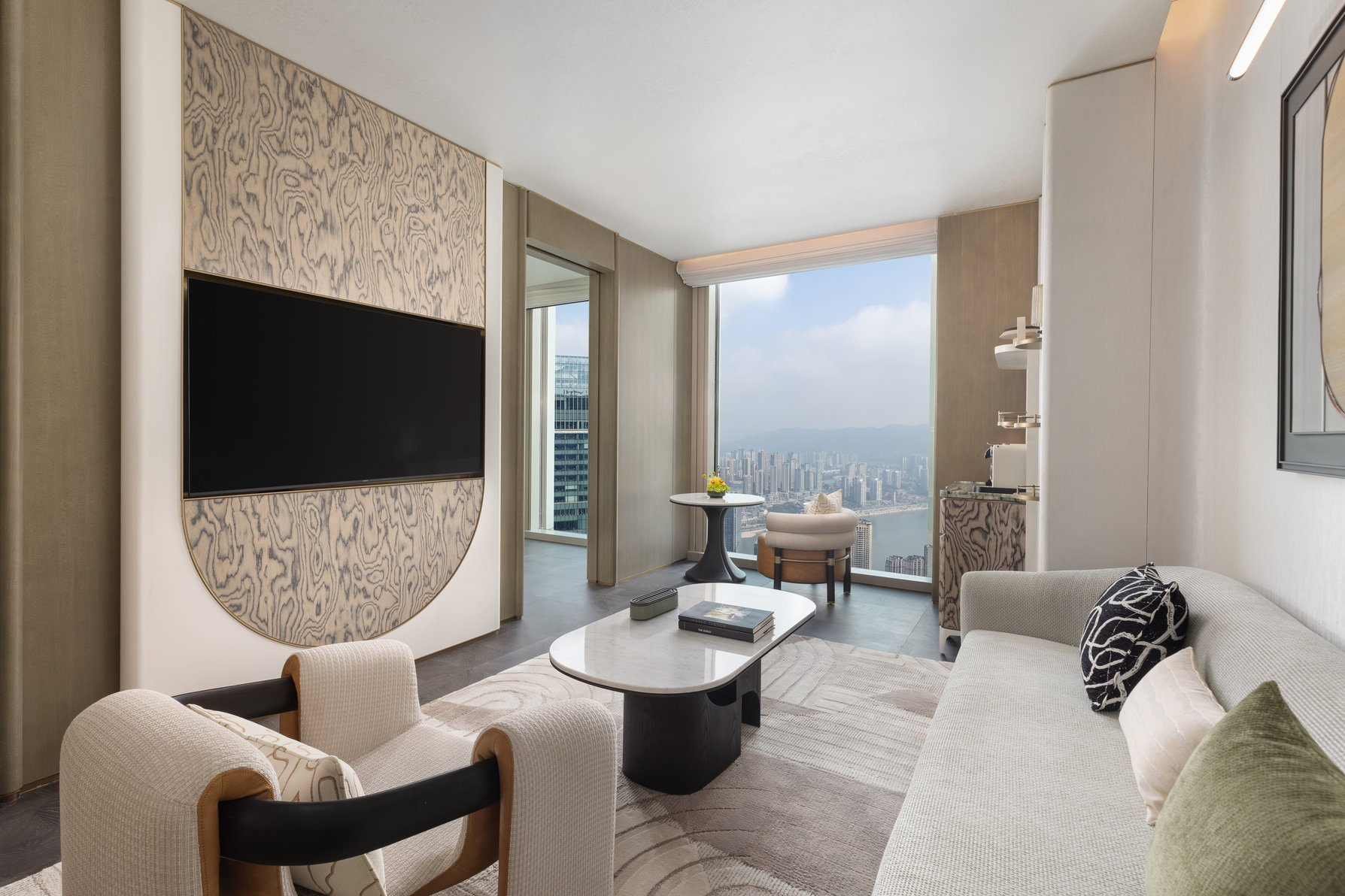 Vignette Collection TFT CHONGQING by IHG - Tap to explore photos